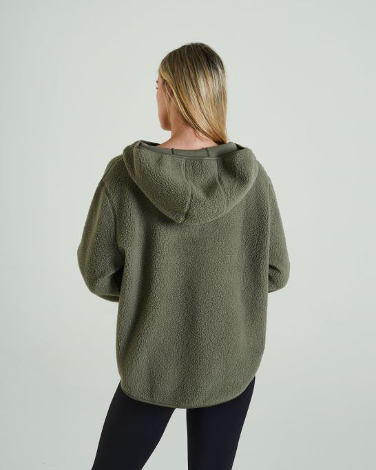 ディーゼルボラ フリースフード オリーブグリーングリーン