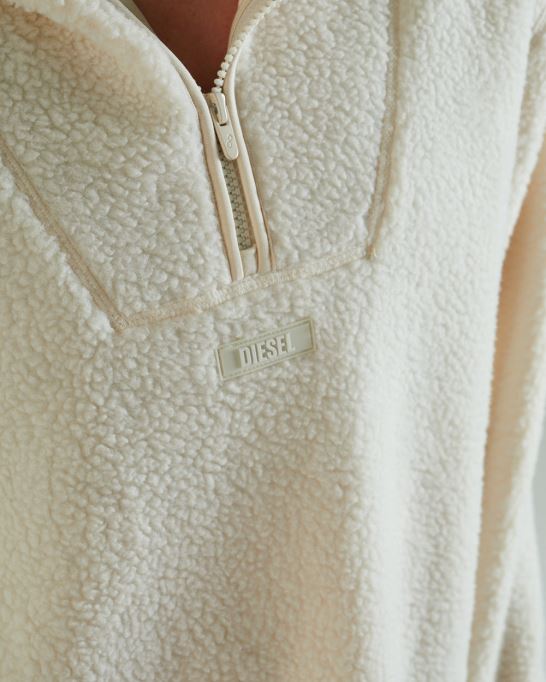 ボラ フリース フード ゴールデン アイボリー ディーゼル アイボリー