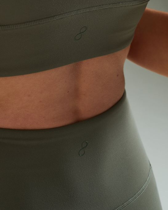 グリーン ディーゼル アイコン アクティブ パンツ オリーブ グリーン