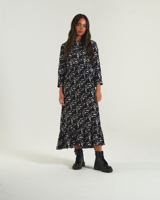 ディーゼルアデラドレス ブラック