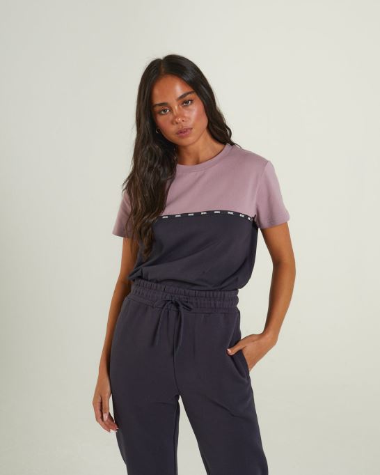 ピンク ディーゼル サンディ Tシャツ バラ色の紫