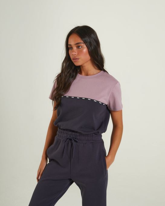 ピンク ディーゼル サンディ Tシャツ バラ色の紫