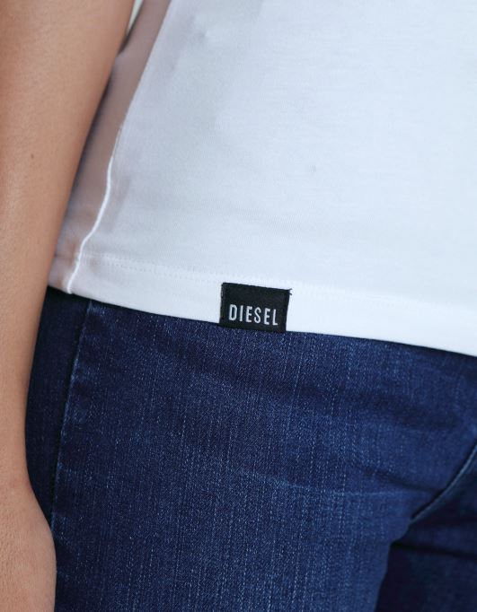 ディーゼル クララ V ネック ベーシック オプティック ホワイト