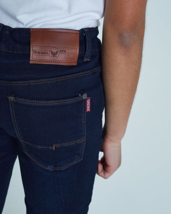 ライトブルー ディーゼルアッシュ スキニージーンズ ダークウォッシュ