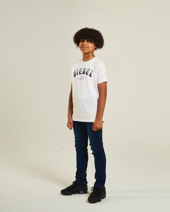 ジョシュアティー ディーゼルレッド