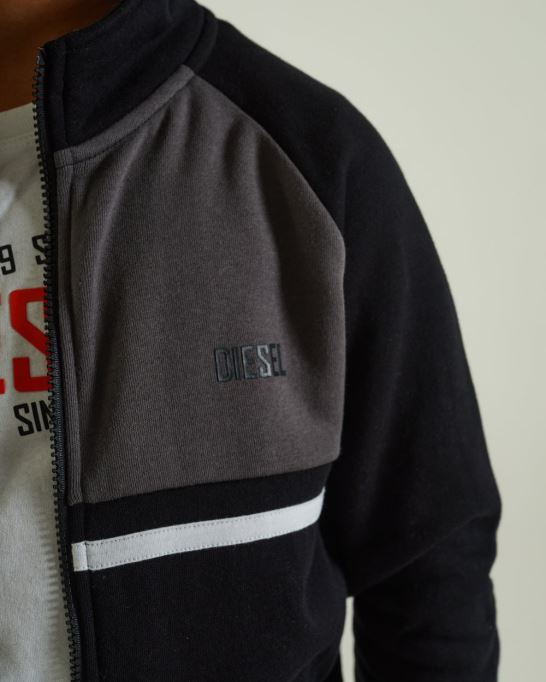 ディーゼル ラーキン ジップスルー ブラック レッド