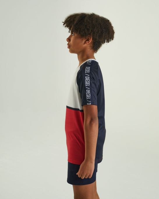 ディーゼル シーザー ティー レッド グレー