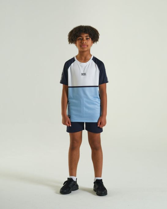 シーレッドザーティー スカイブルー ディーゼル