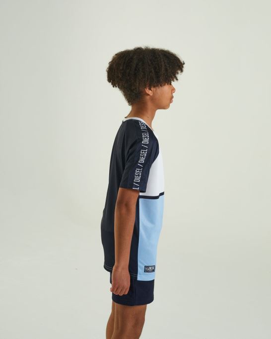 シーレッドザーティー スカイブルー ディーゼル