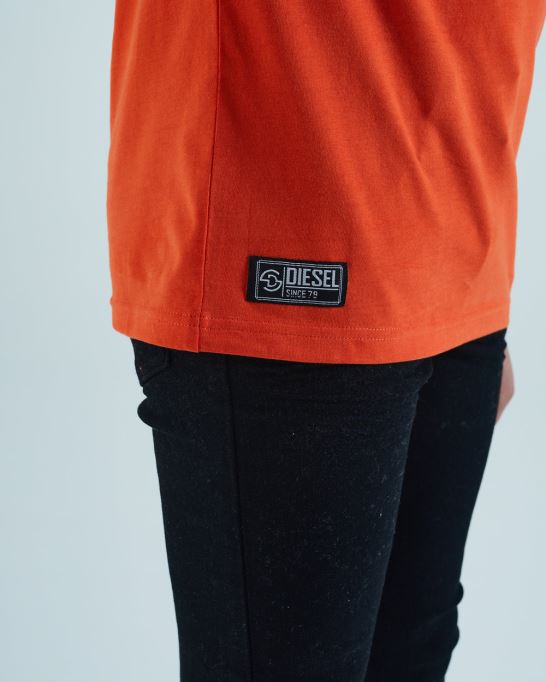 Gordy ティー オレンジ ディーゼル ネイビー