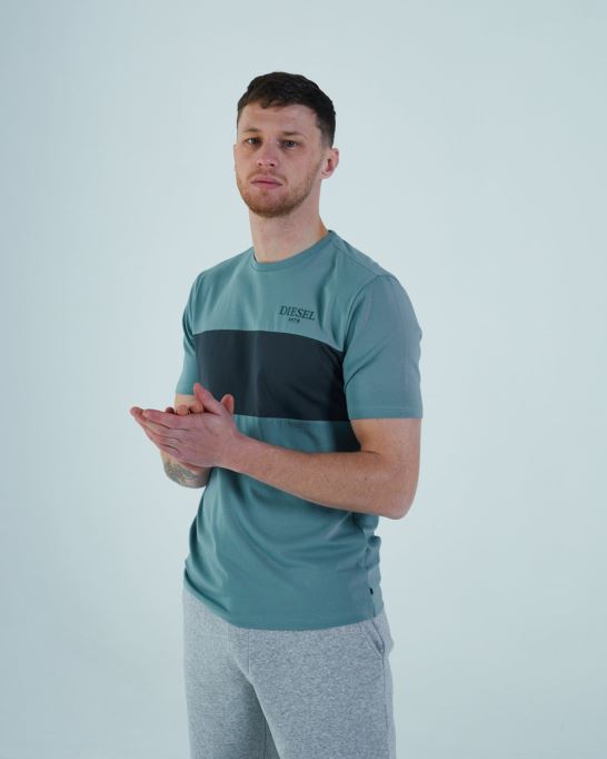 グレー カミーユ ティー ライト ボンド ディーゼル