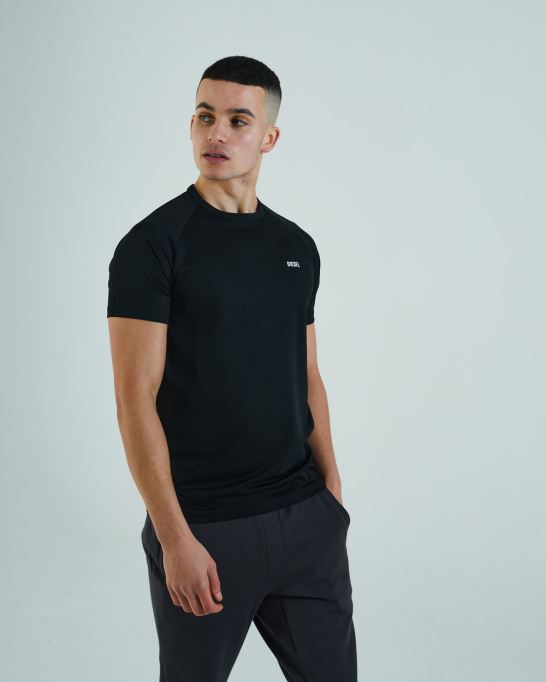 ディーゼル Aaro ティー ニュー ブラック レッド