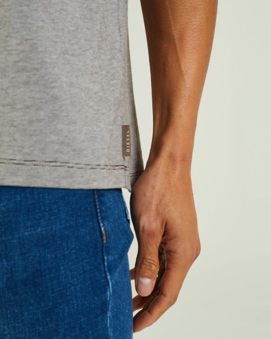 ディーゼル フレディ ティー シルト ストーン レッド