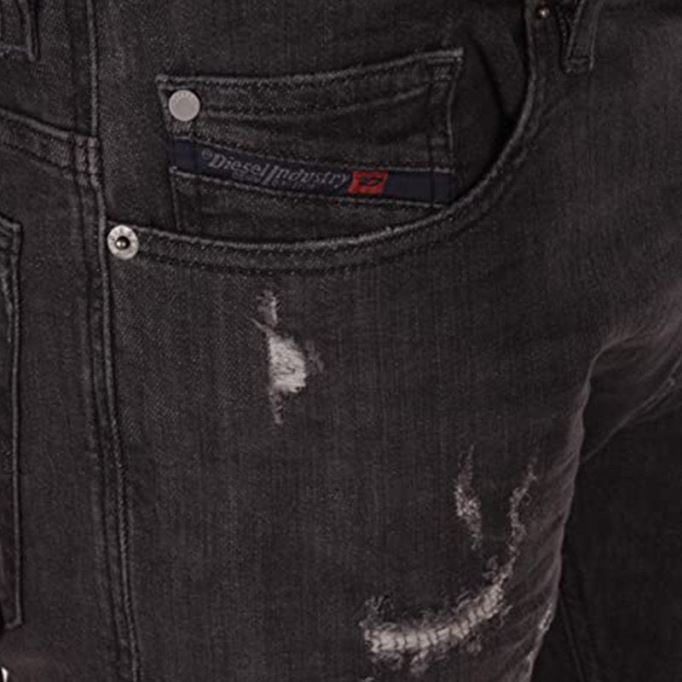 ディーゼル Thavar-xp Rfe02 メンズ デニム ジーンズ ストレッチ スリム スキニー フィット ダメージ パンツ