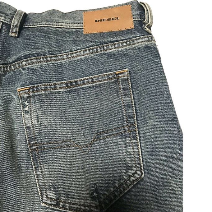 ディーゼル ダグ Xp 084zs メンズ ジーンズ レギュラー ストレート ディストレス ブルー デニム製