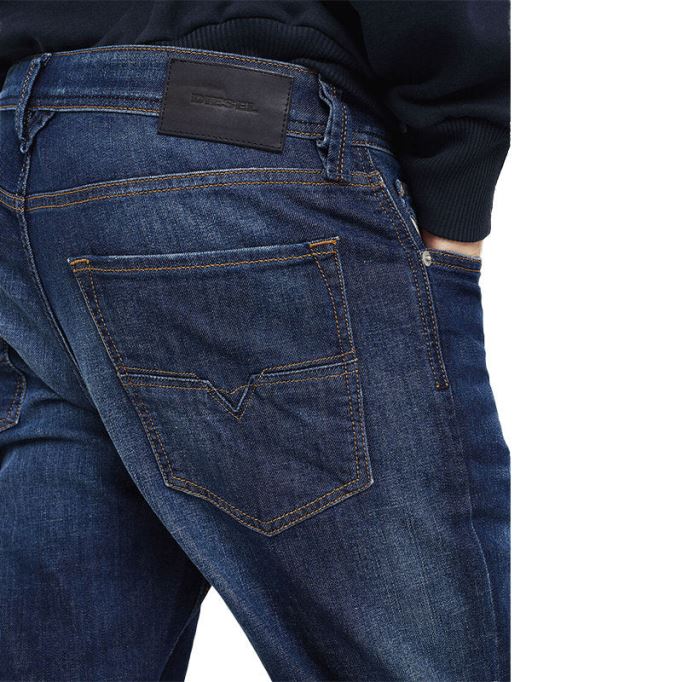 ディーゼル ラーキー 084gr メンズ デニム ジーンズ カジュアル ストレッチ レギュラー テーパード トラウザーズ