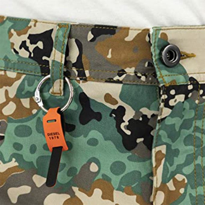 ディーゼル P フランク 0eavd メンズ ショート レギュラー フィット サマー リラックス カジュアル 迷彩 ハーフパンツ