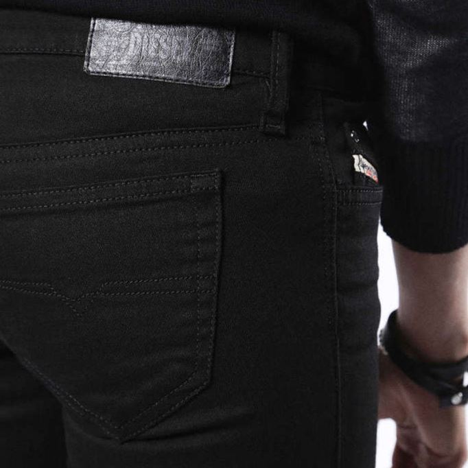 ディーゼル スキンジー ロー 0813e レディース デニム ジーンズ ストレッチパンツ カジュアル ブラック パンツ